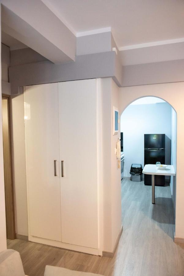 Lux Apartment Превеза Экстерьер фото