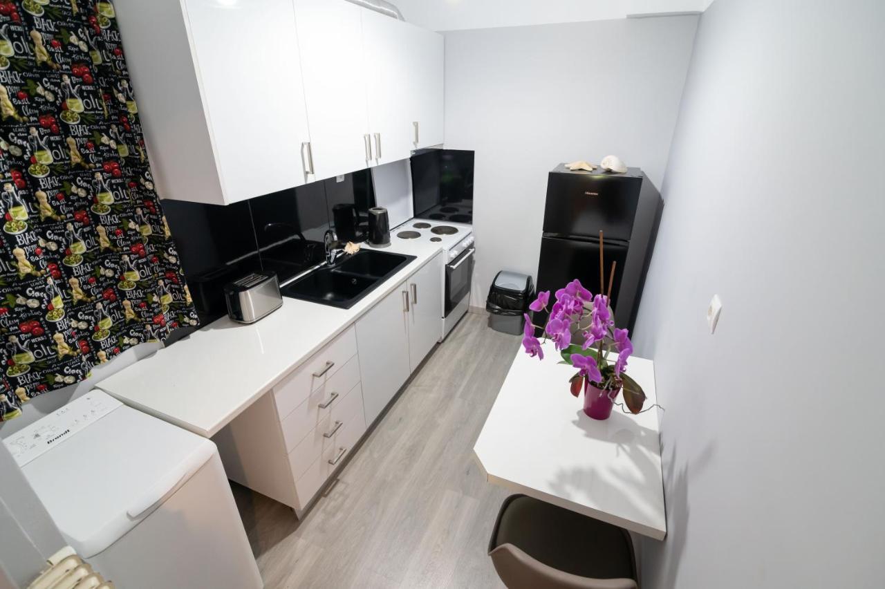 Lux Apartment Превеза Экстерьер фото